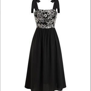 CIDER Womens Square Neck Midi  Sleeveless Bow Straps Smocked Summer Outfits